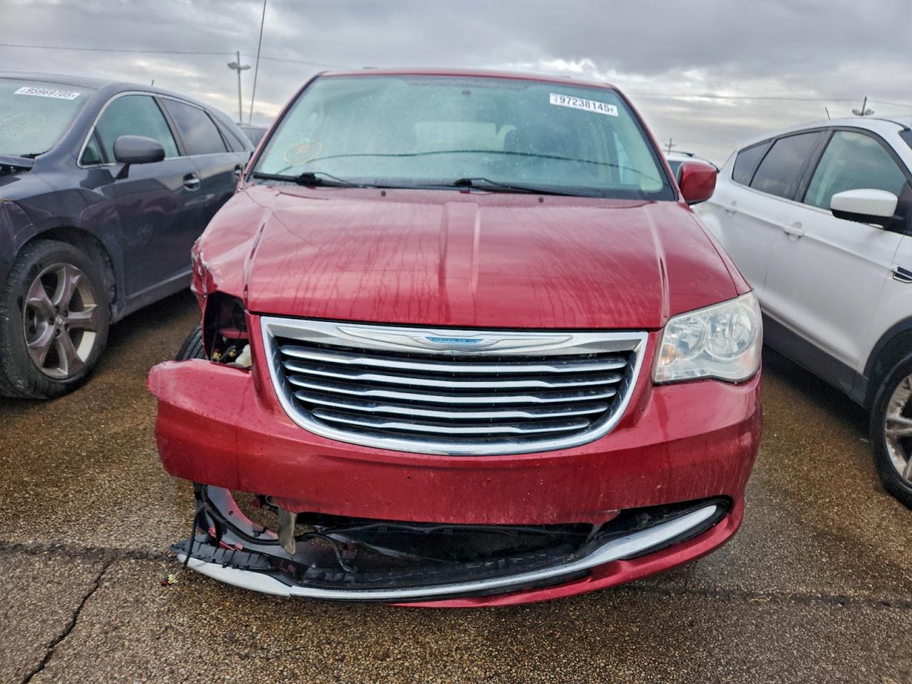 2013 CHRYSLER TOWN & COUNTRY TOURING photo 9