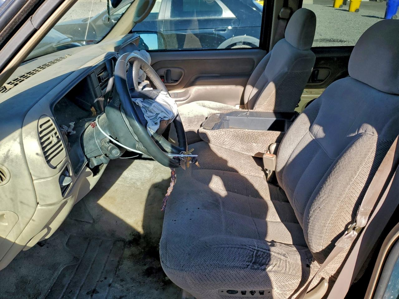 1999 CHEVROLET TAHOE K1500 photo 13