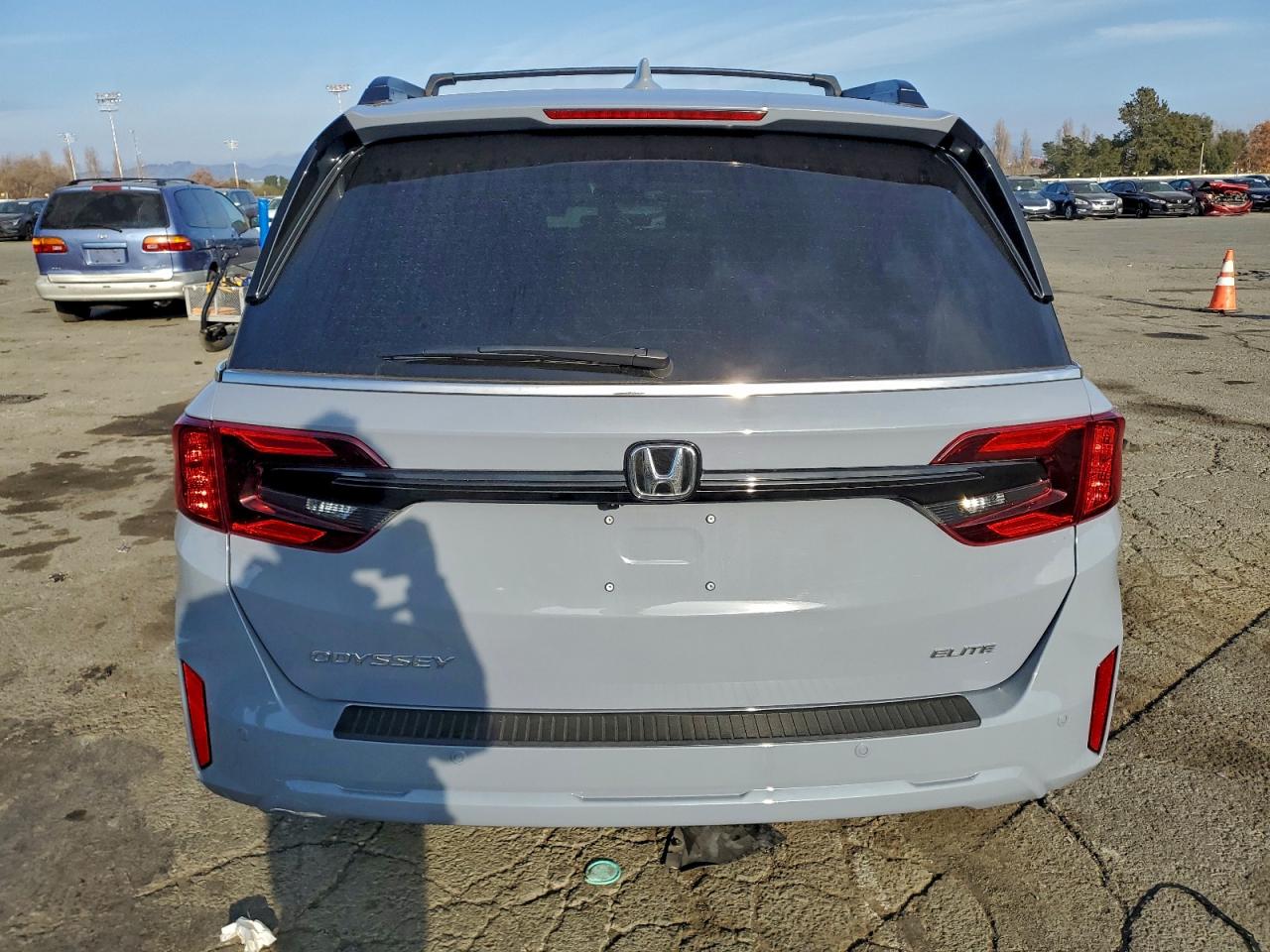 2025 HONDA ODYSSEY ELITE photo 6