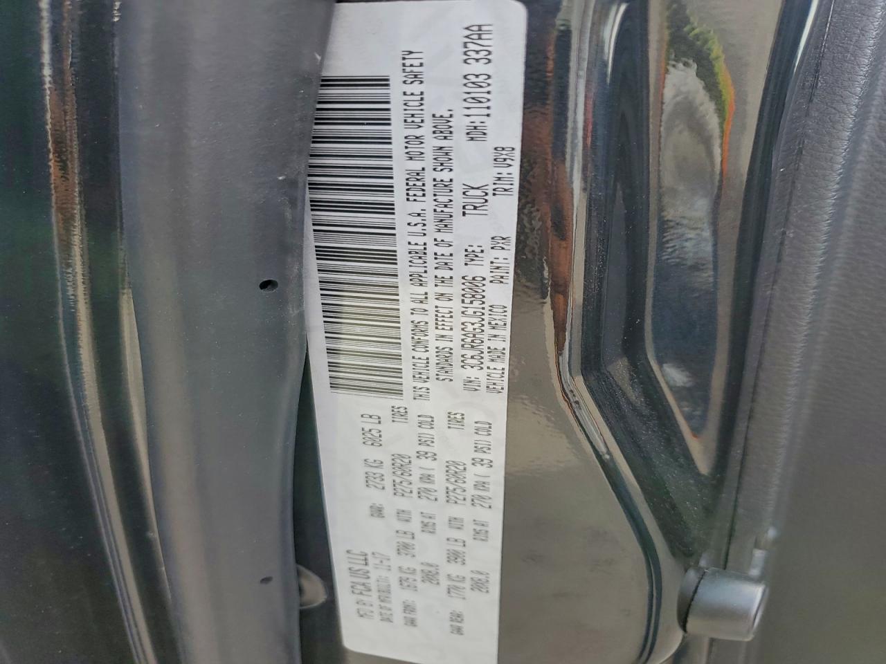 2018 RAM 1500 ST photo 12