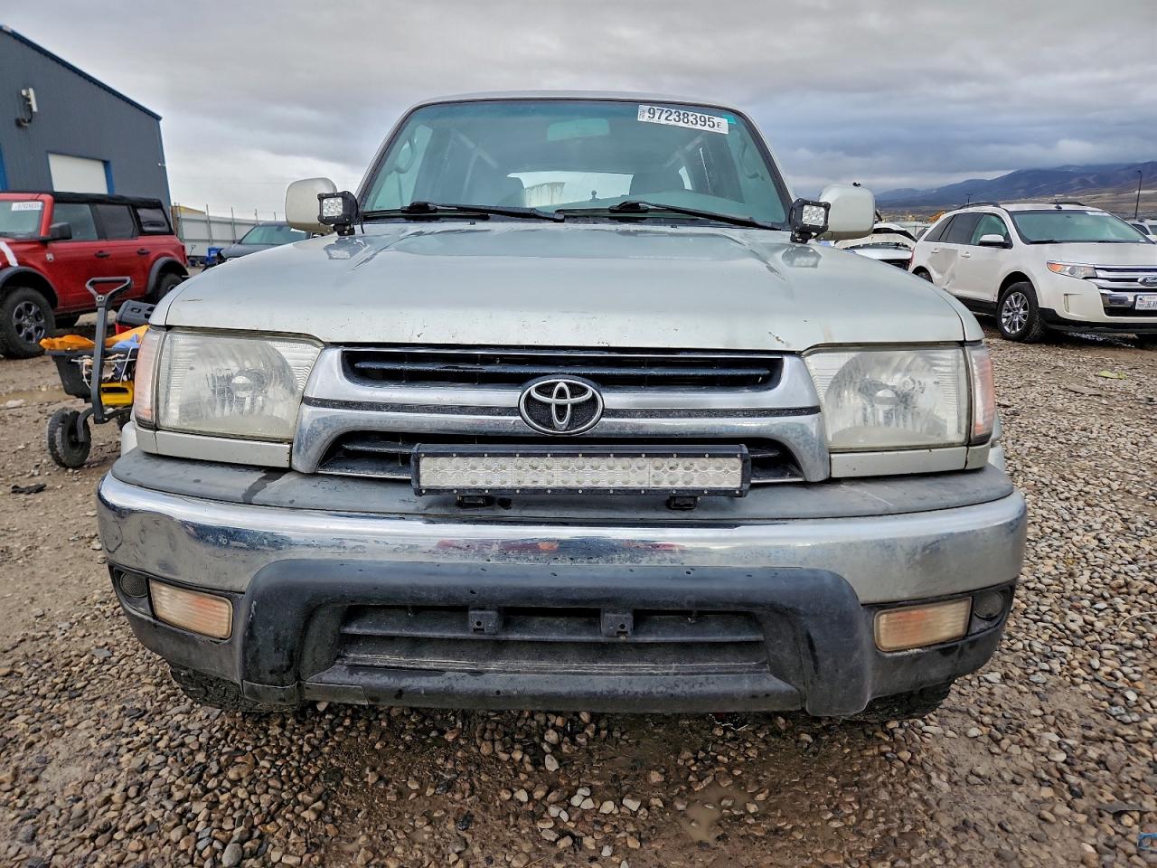 2002 TOYOTA 4RUNNER SR5 photo 9