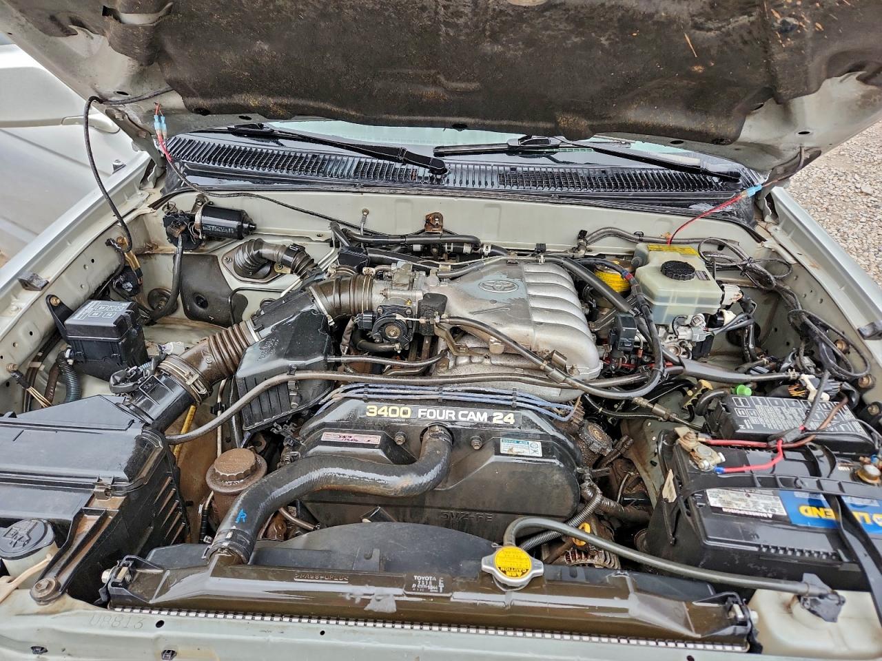 2002 TOYOTA 4RUNNER SR5 photo 23
