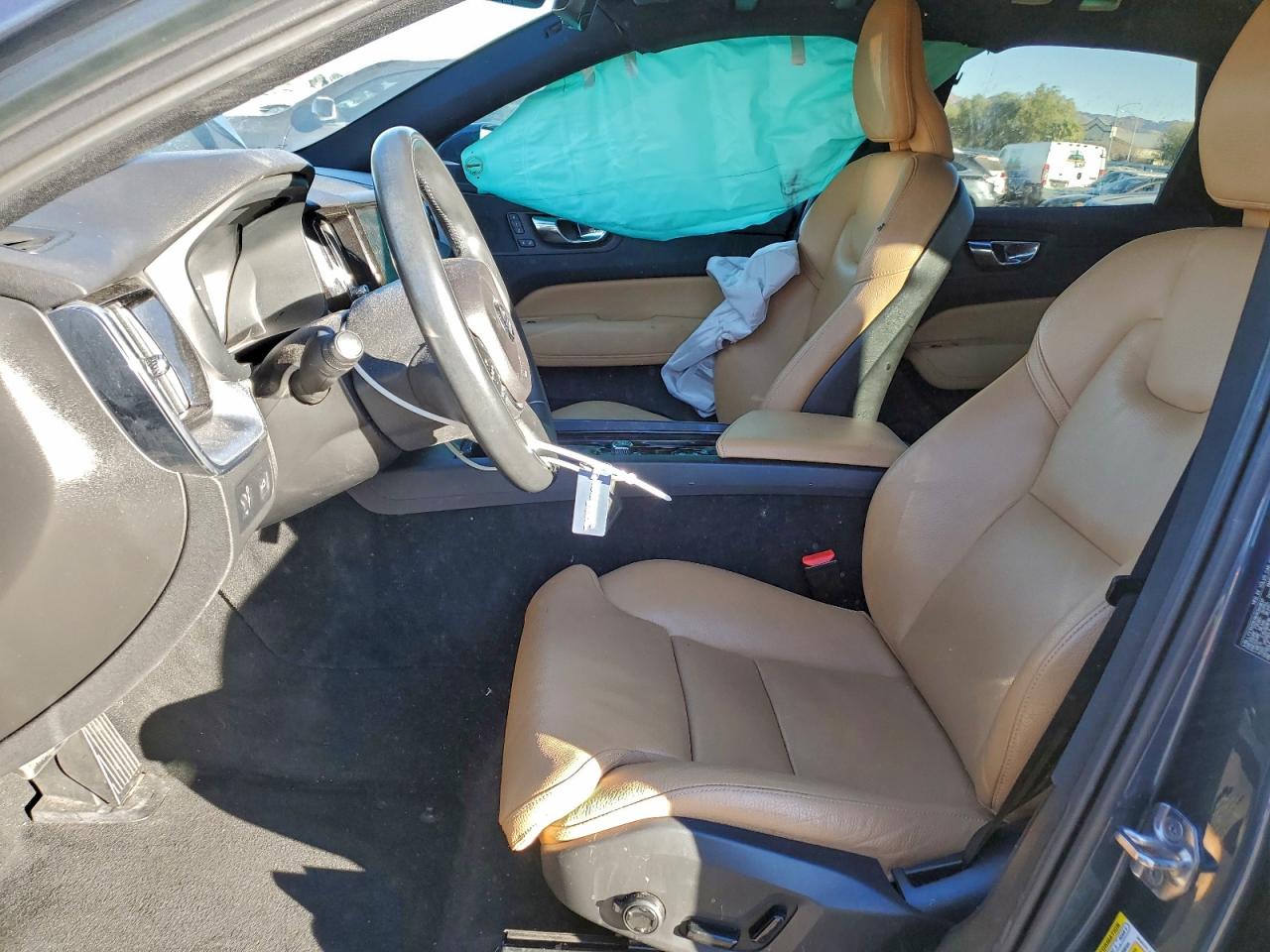 2019 VOLVO XC60 T5 MOMENTUM photo 13
