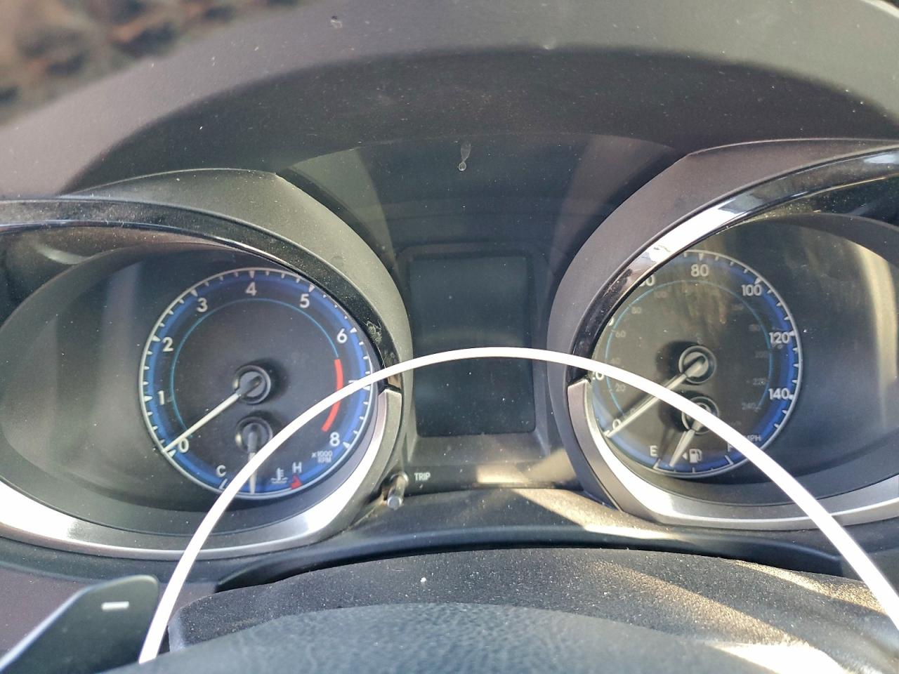 2014 TOYOTA COROLLA L photo 17