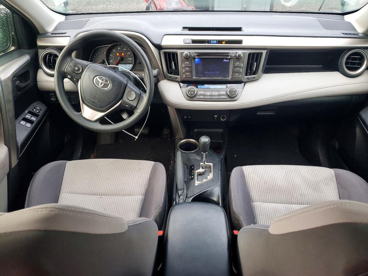 2013 TOYOTA RAV4 XLE photo 15