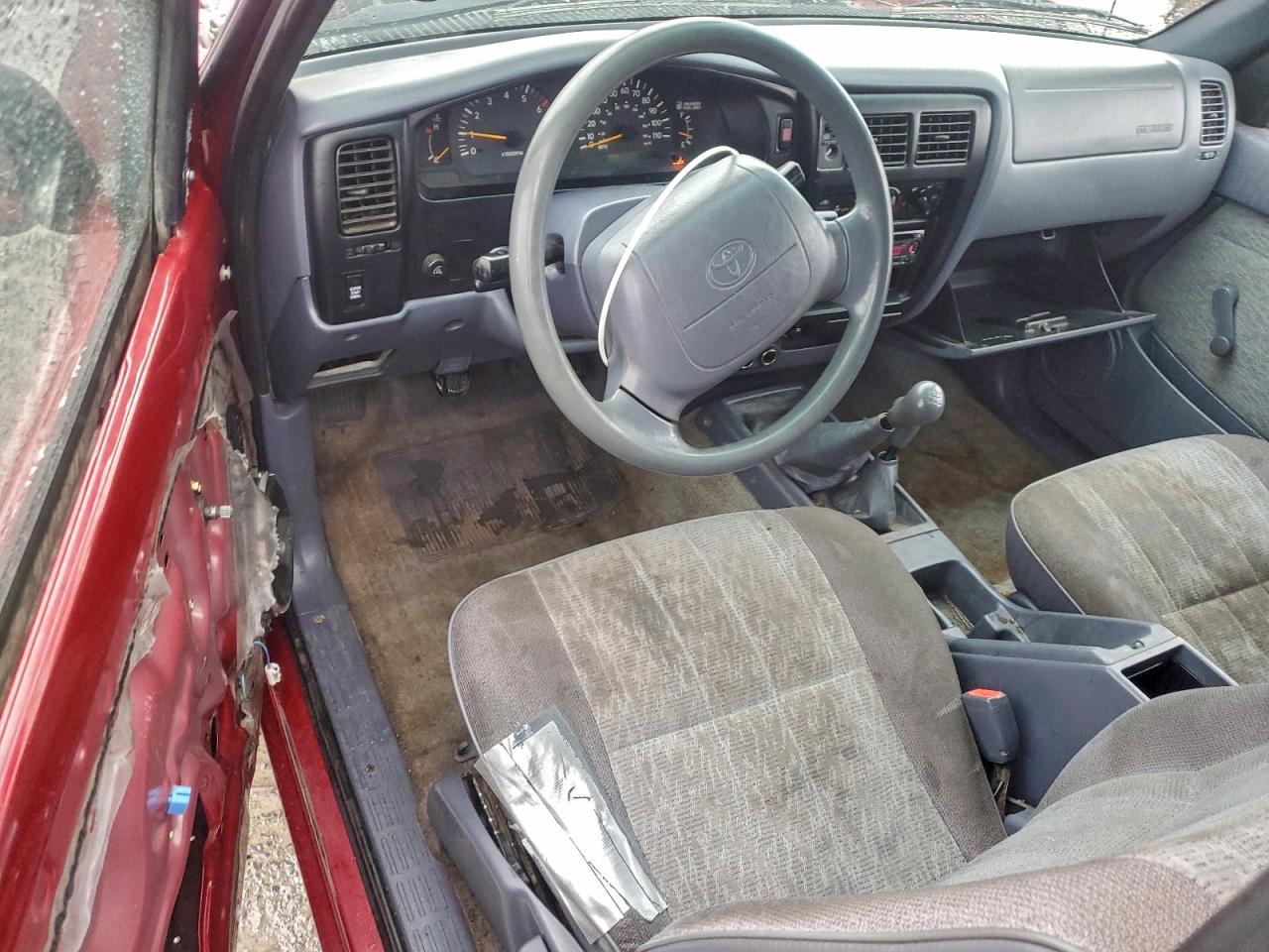 1999 TOYOTA TACOMA photo 8