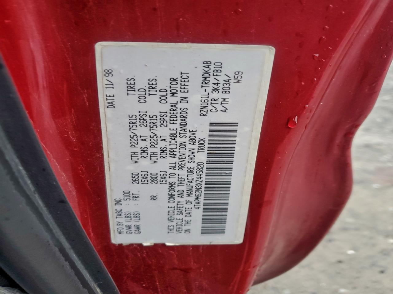 1999 TOYOTA TACOMA photo 13