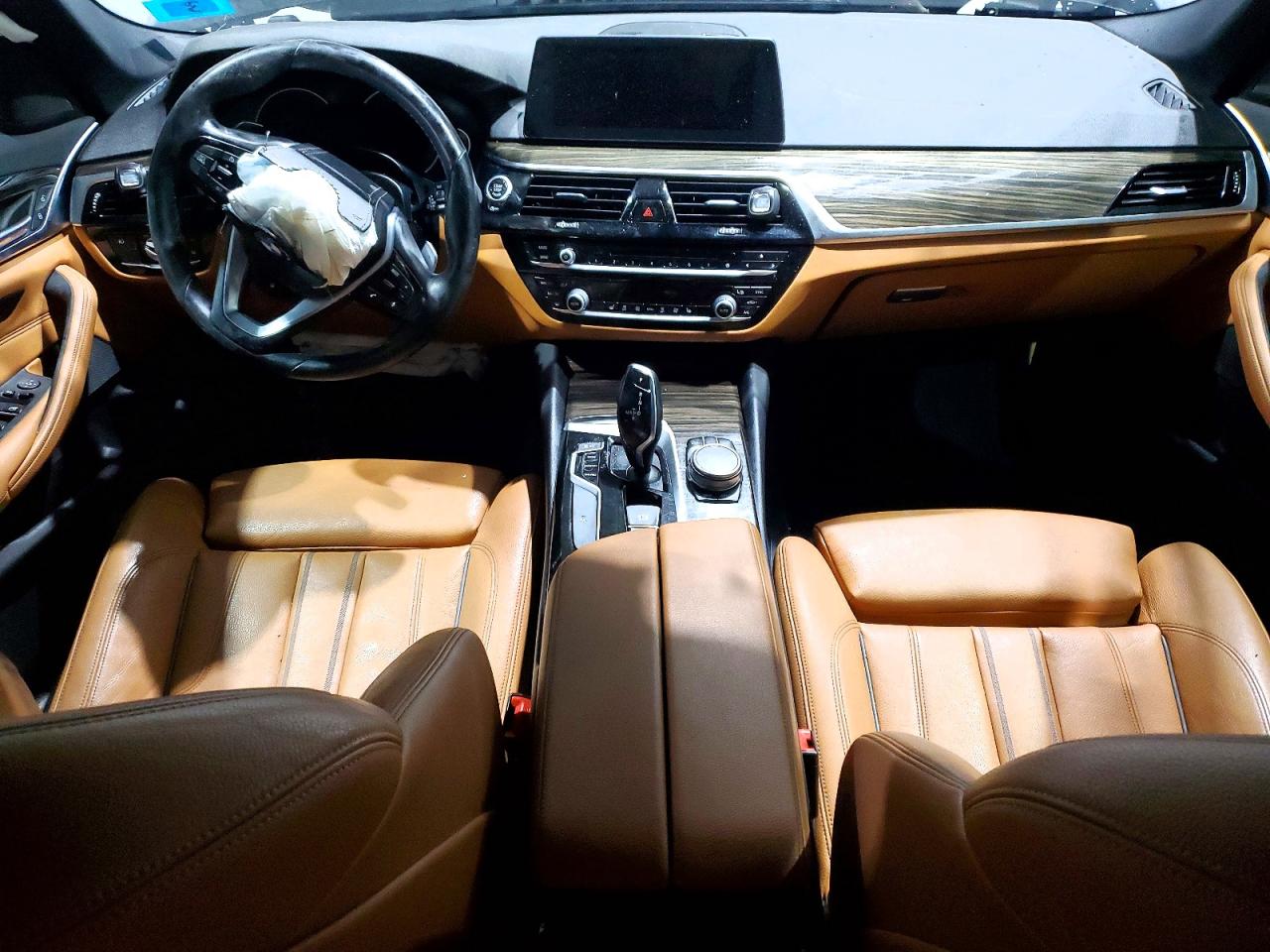 2018 BMW 530 XI photo 8