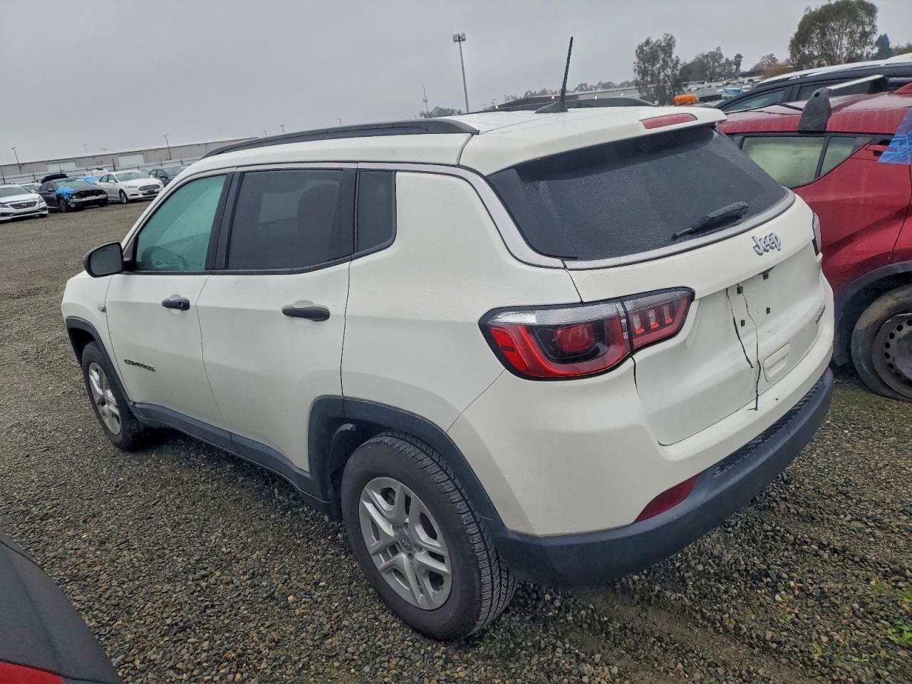 2019 JEEP COMPASS SPORT photo 2