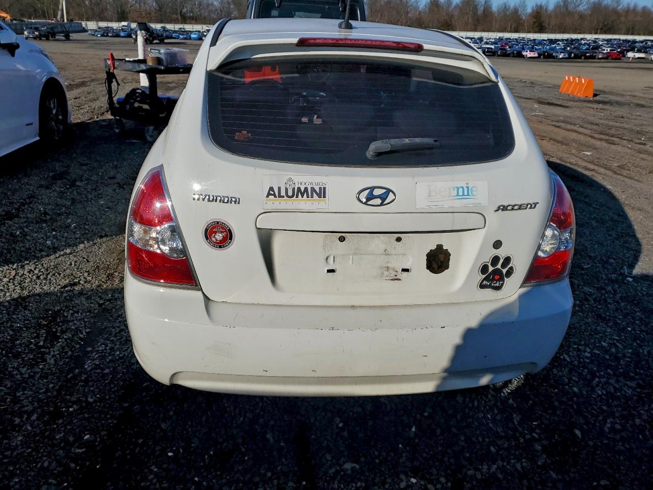 2011 HYUNDAI ACCENT GL photo 11