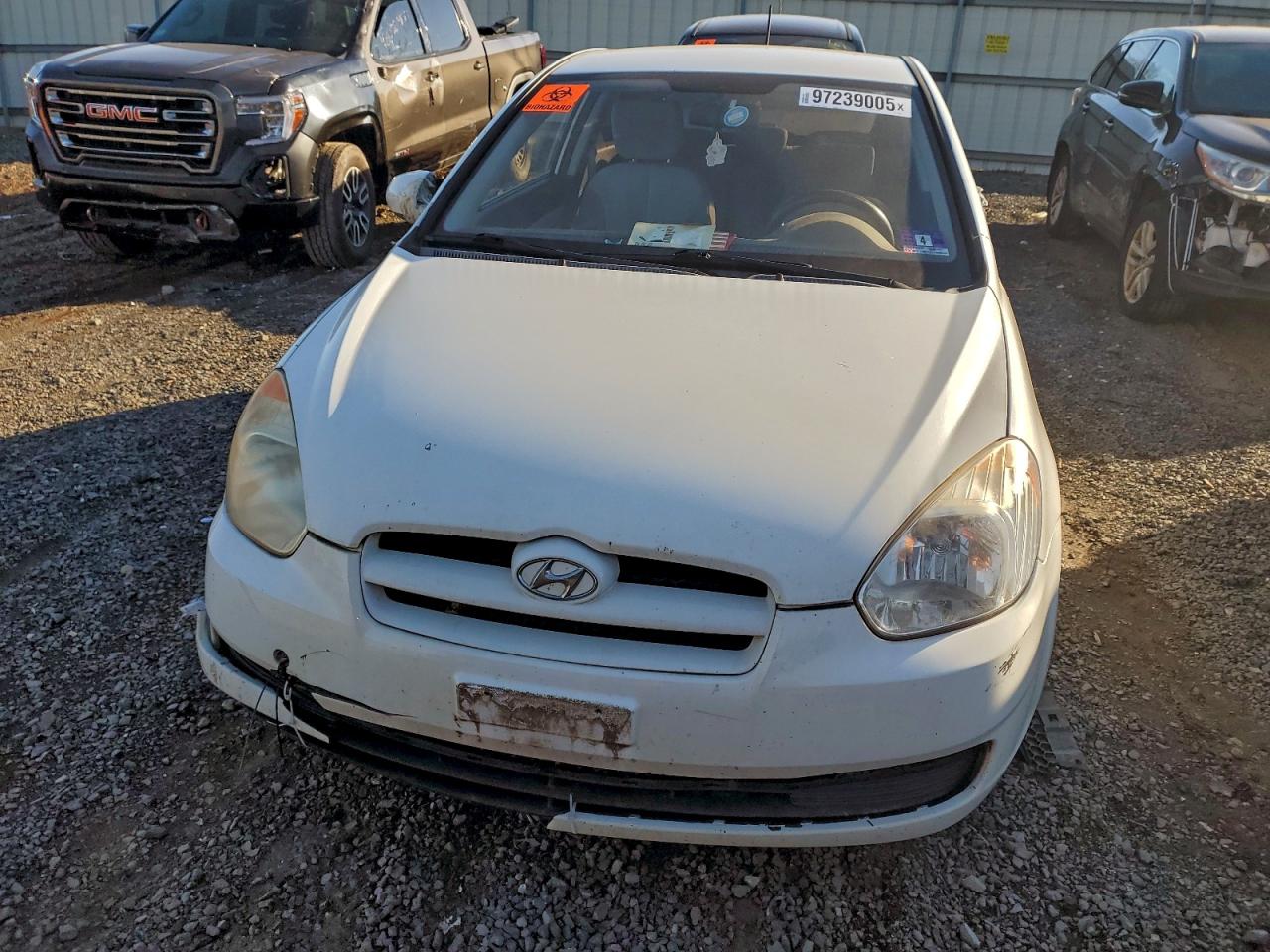 2011 HYUNDAI ACCENT GL photo 9
