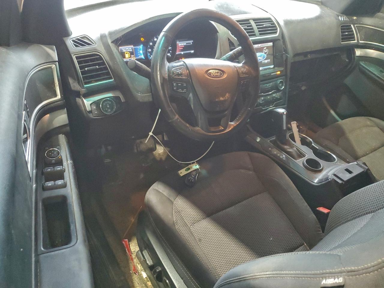2016 FORD EXPLORER XLT photo 15