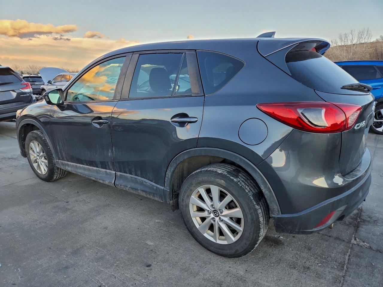 2015 MAZDA CX-5 TOURING photo 4