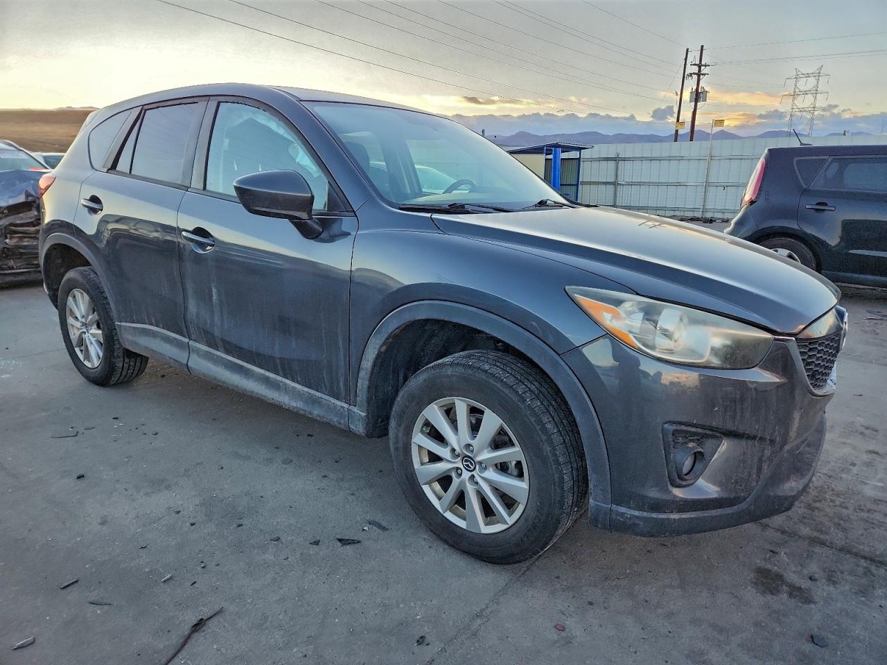 2015 MAZDA CX-5 TOURING photo 10