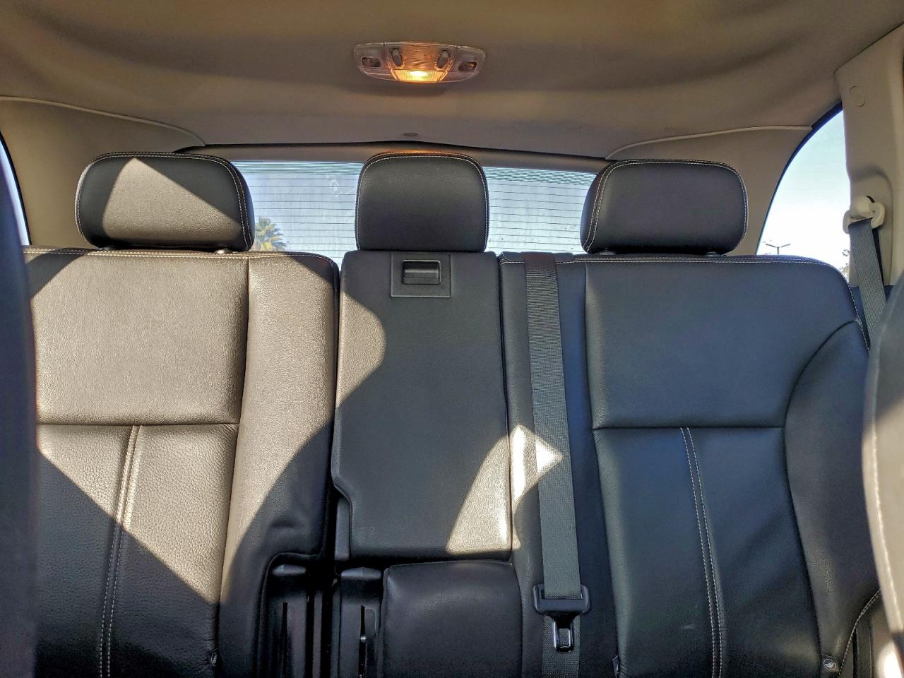 2010 FORD EDGE SEL photo 28
