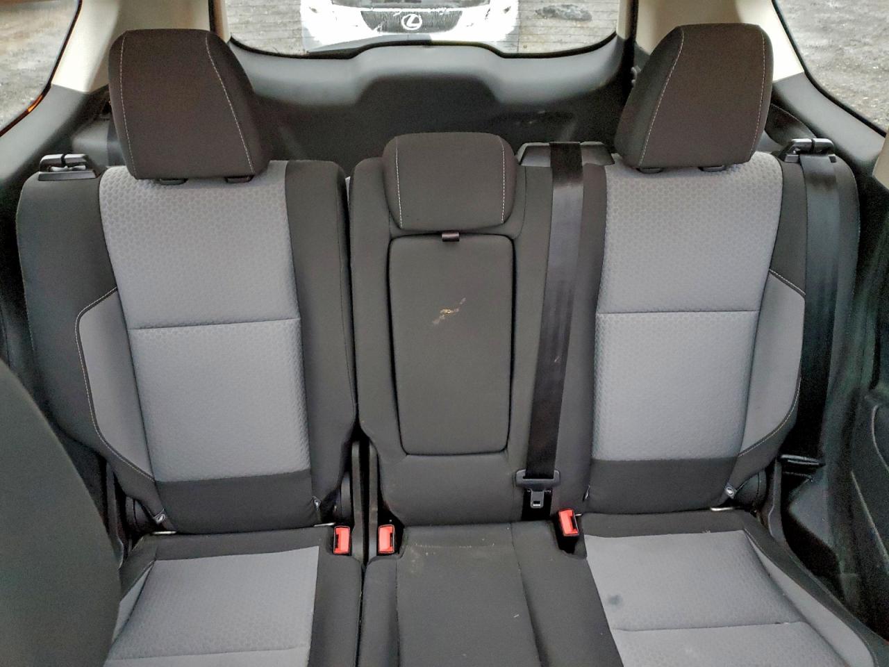 2017 FORD ESCAPE SE photo 28