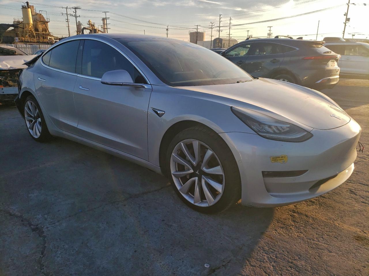 2018 TESLA MODEL 3 photo 13