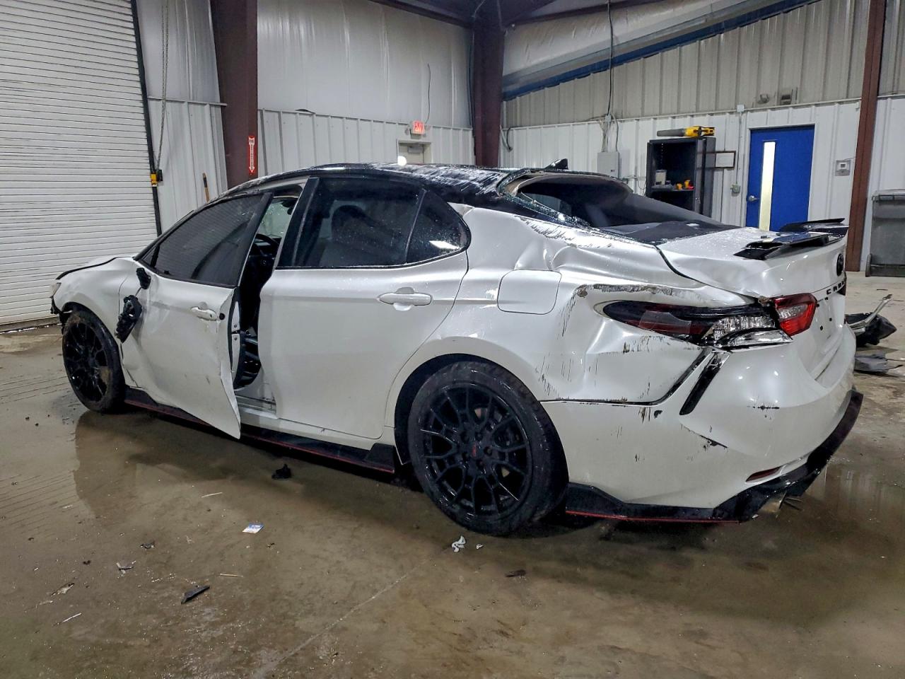 2022 TOYOTA CAMRY TRD photo 4