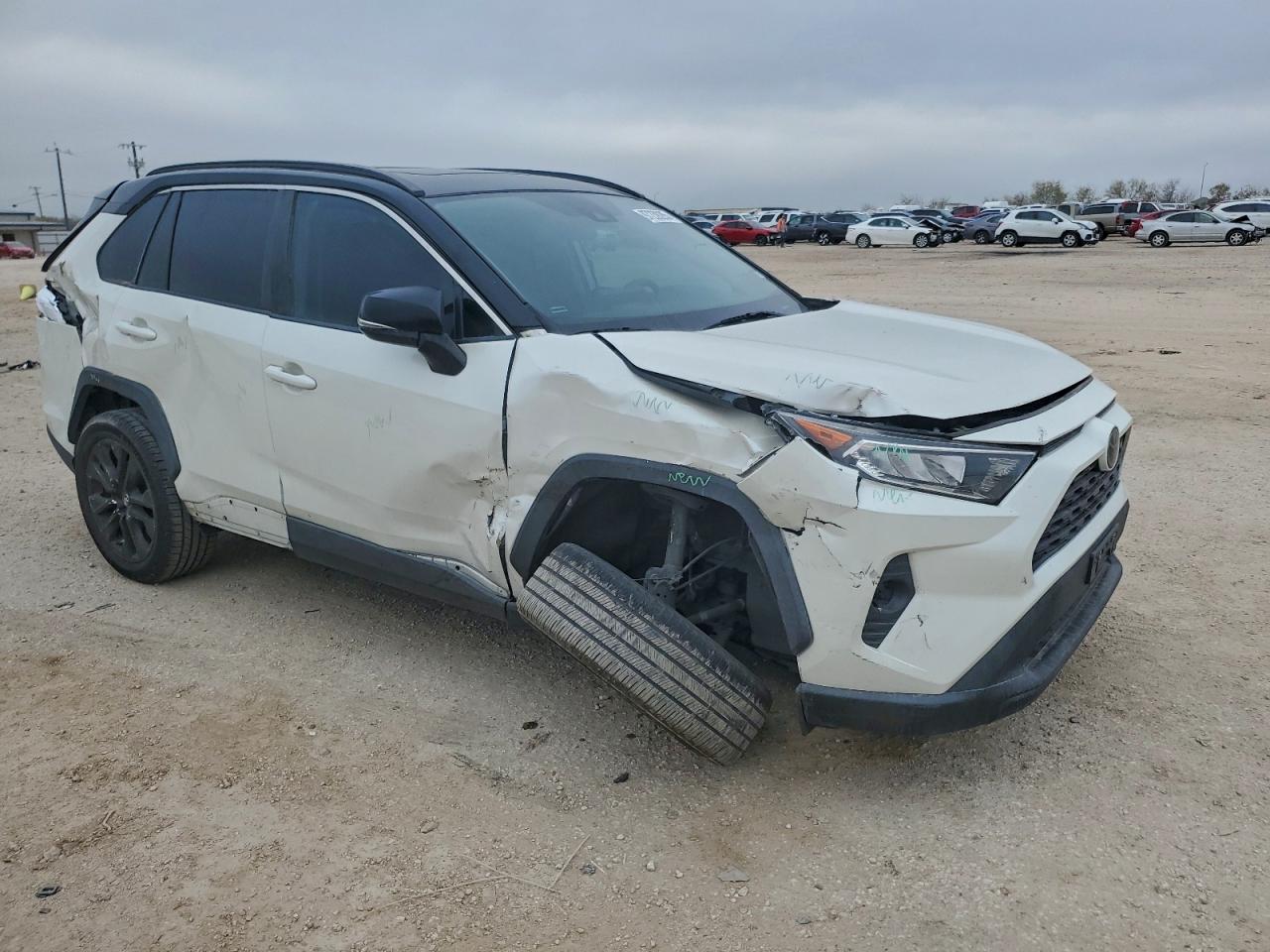 2021 TOYOTA RAV4 XLE PREMIUM photo 7