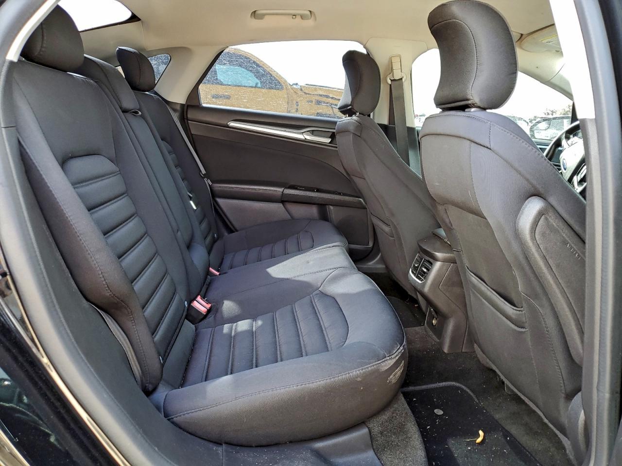 2016 FORD FUSION SE HYBRID photo 28
