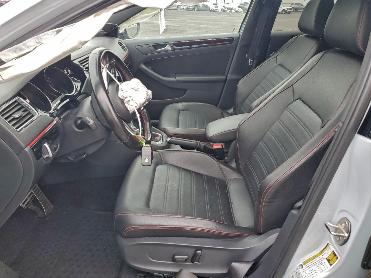 2017 VOLKSWAGEN JETTA GLI photo 13