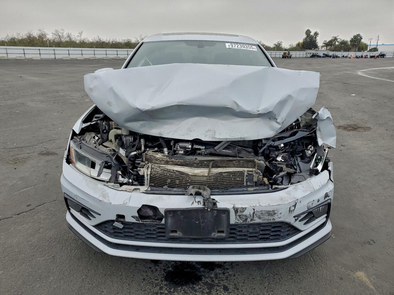 2017 VOLKSWAGEN JETTA GLI photo 9