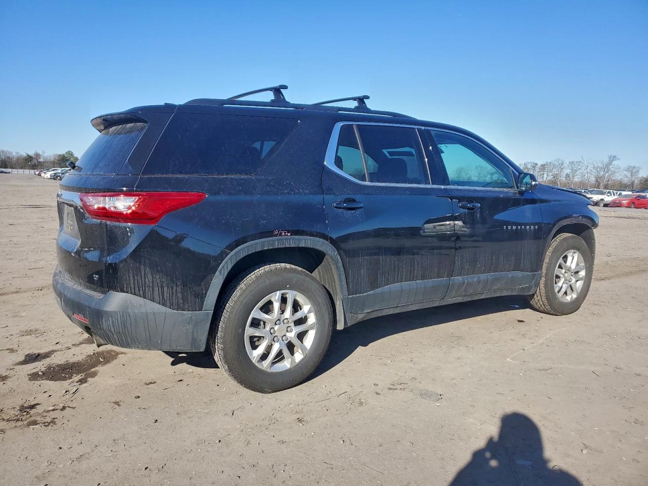 2019 CHEVROLET TRAVERSE LT photo 5