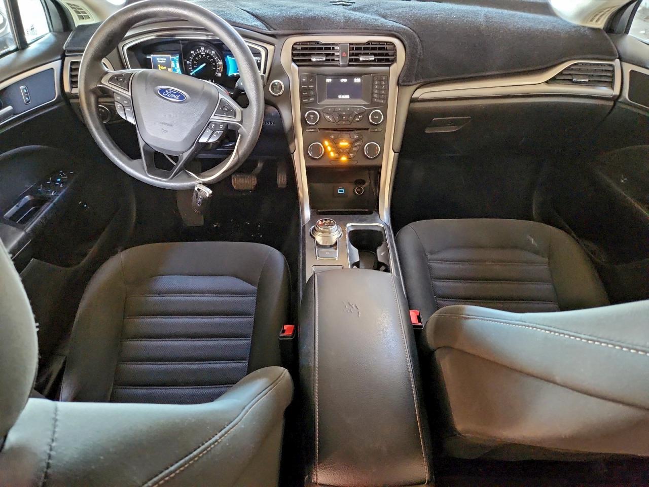 2017 FORD FUSION SE HYBRID photo 8