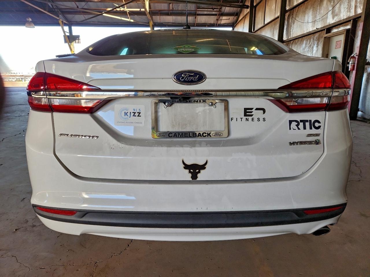 2017 FORD FUSION SE HYBRID photo 6