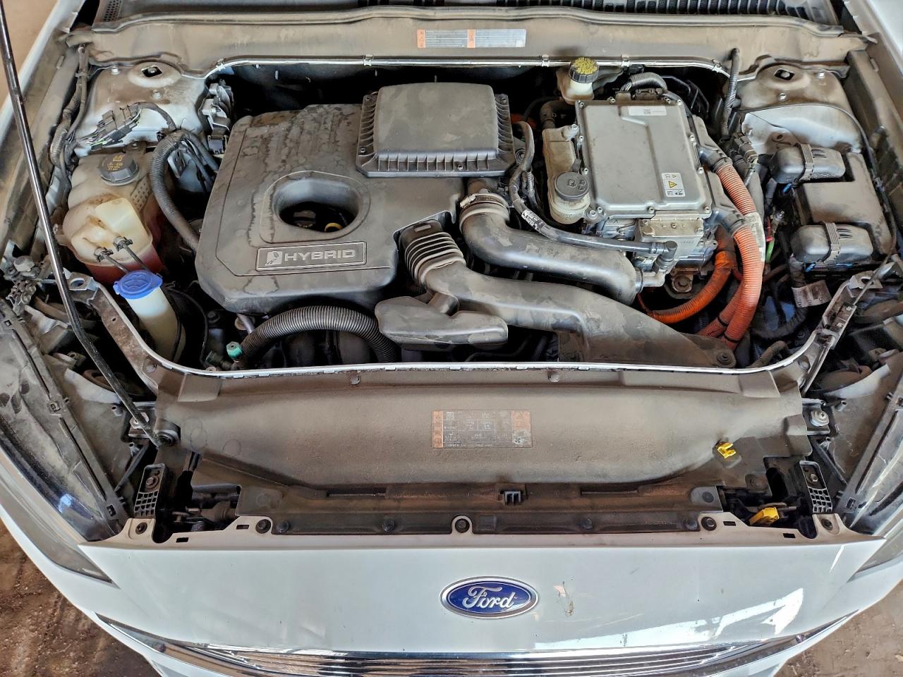 2017 FORD FUSION SE HYBRID photo 11