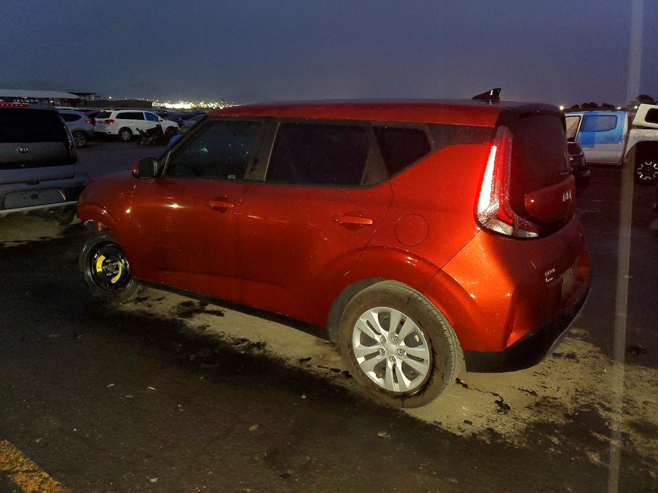 2025 KIA SOUL LX photo 2