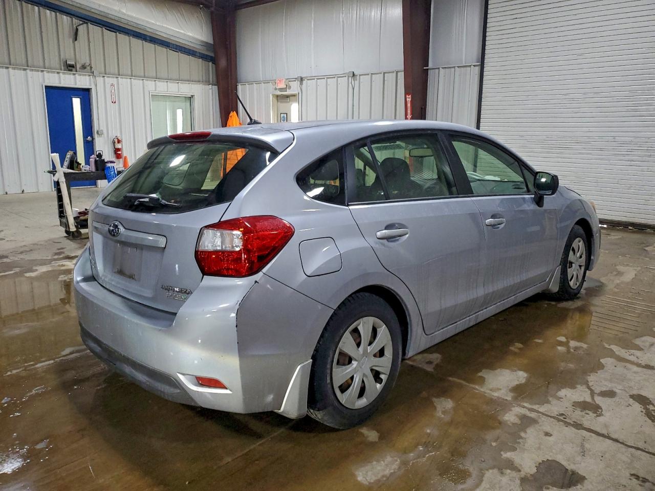 2014 SUBARU IMPREZA photo 7