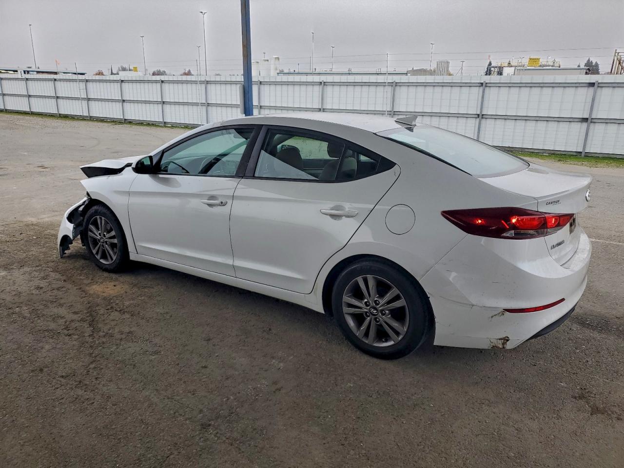 2017 HYUNDAI ELANTRA SE photo 3