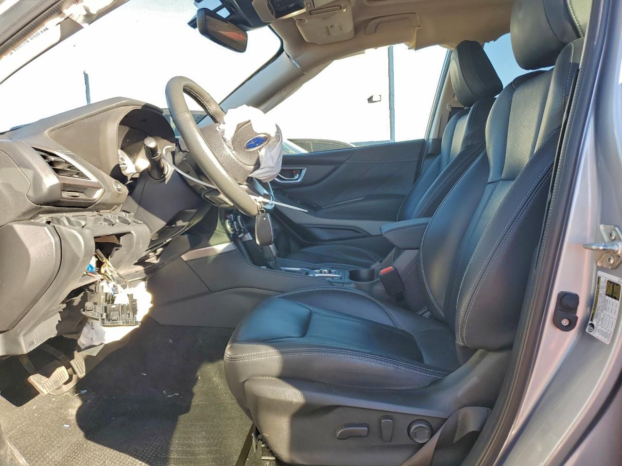 2022 SUBARU FORESTER LIMITED photo 13
