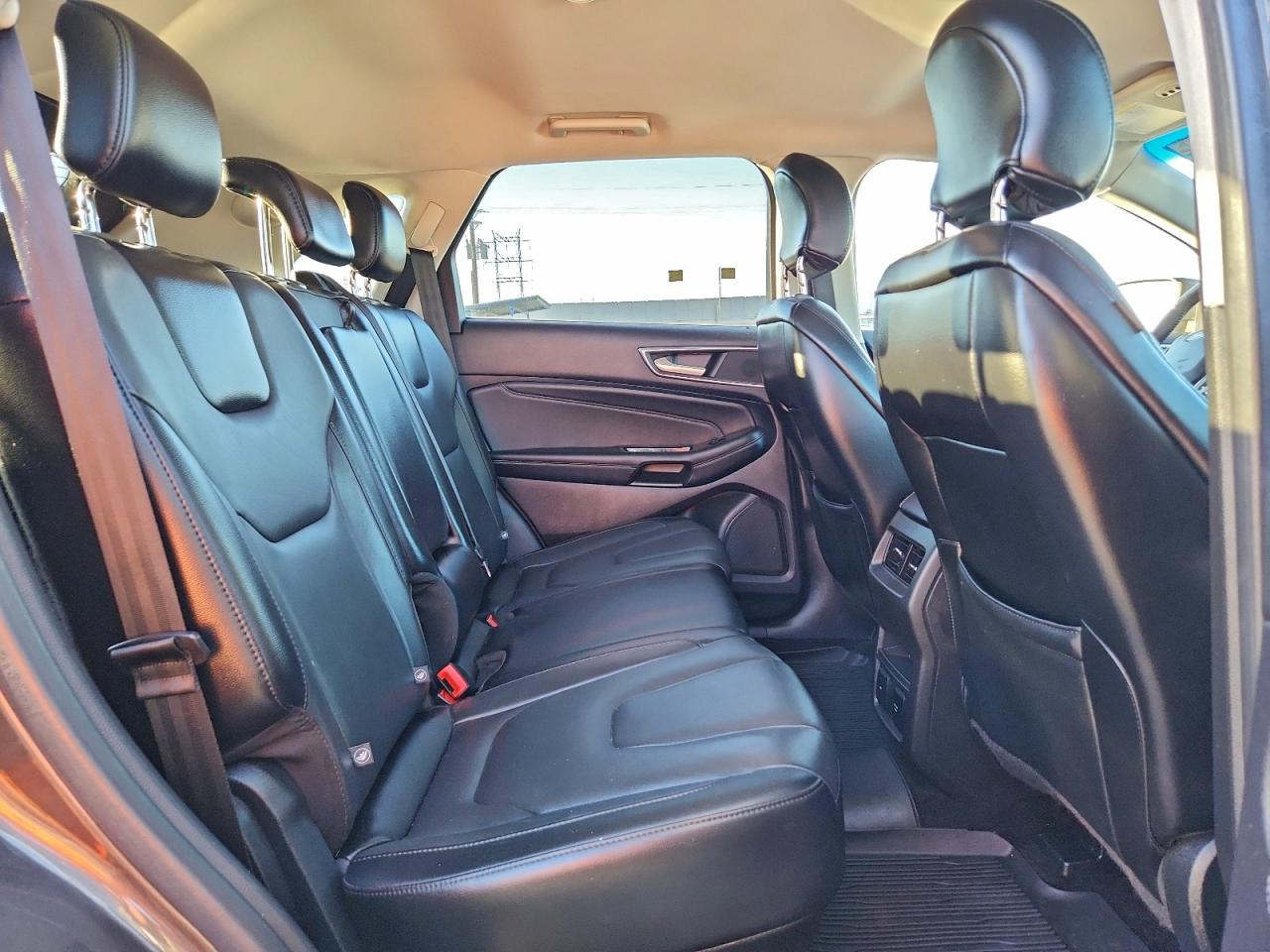2017 FORD EDGE TITANIUM photo 21