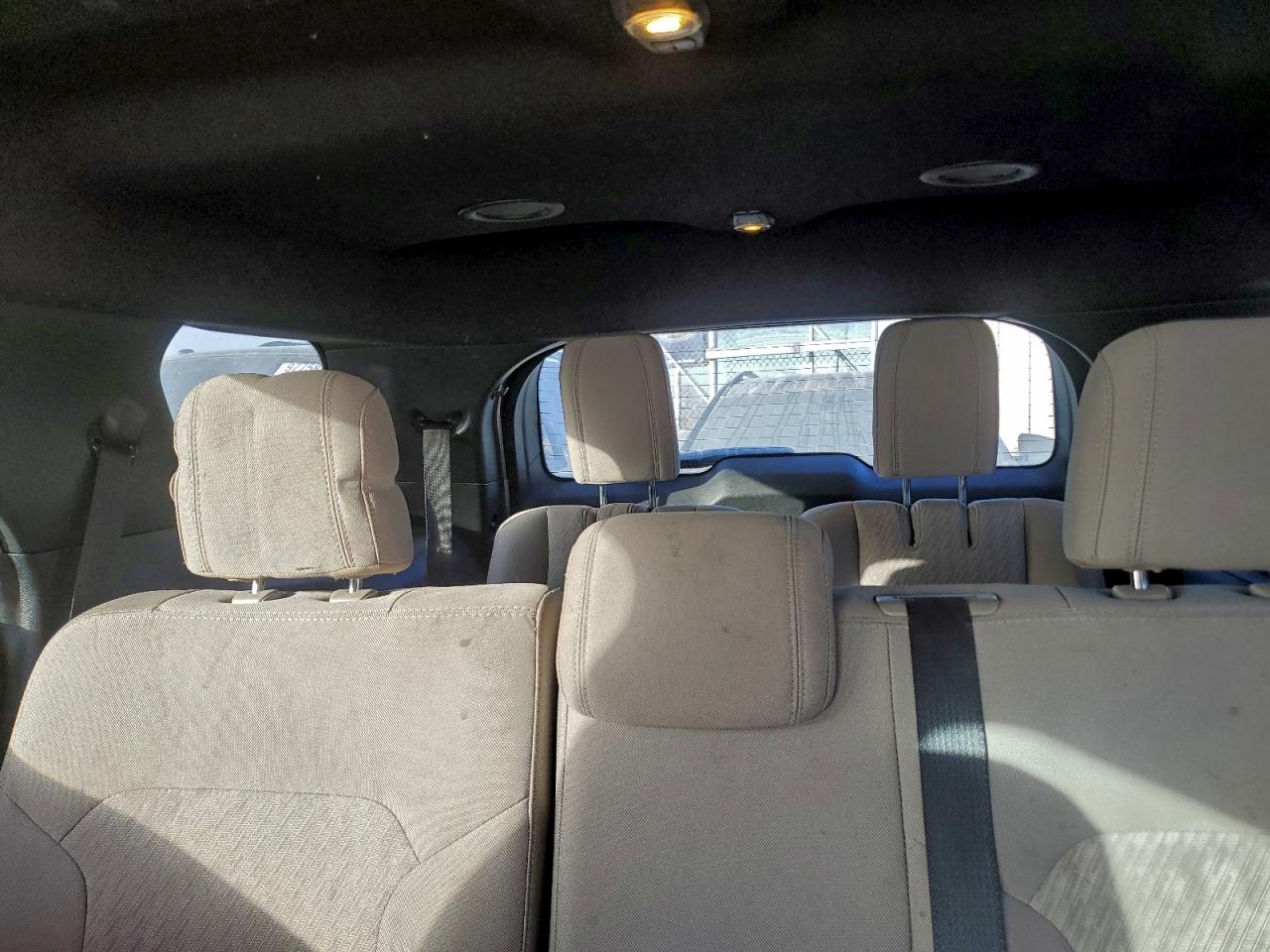 2018 FORD EXPLORER photo 10