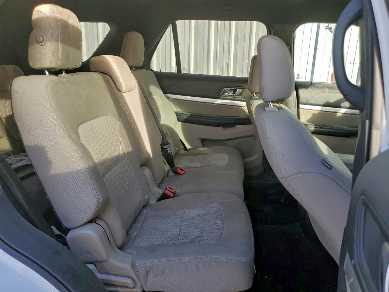 2018 FORD EXPLORER photo 11