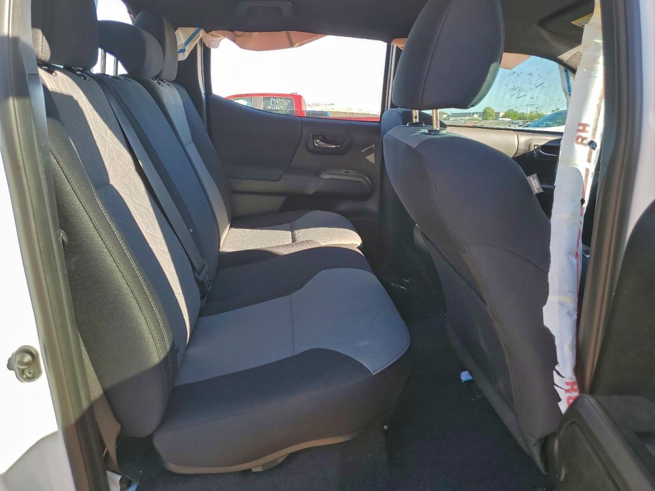 2021 TOYOTA TACOMA DOUBLE CAB photo 10