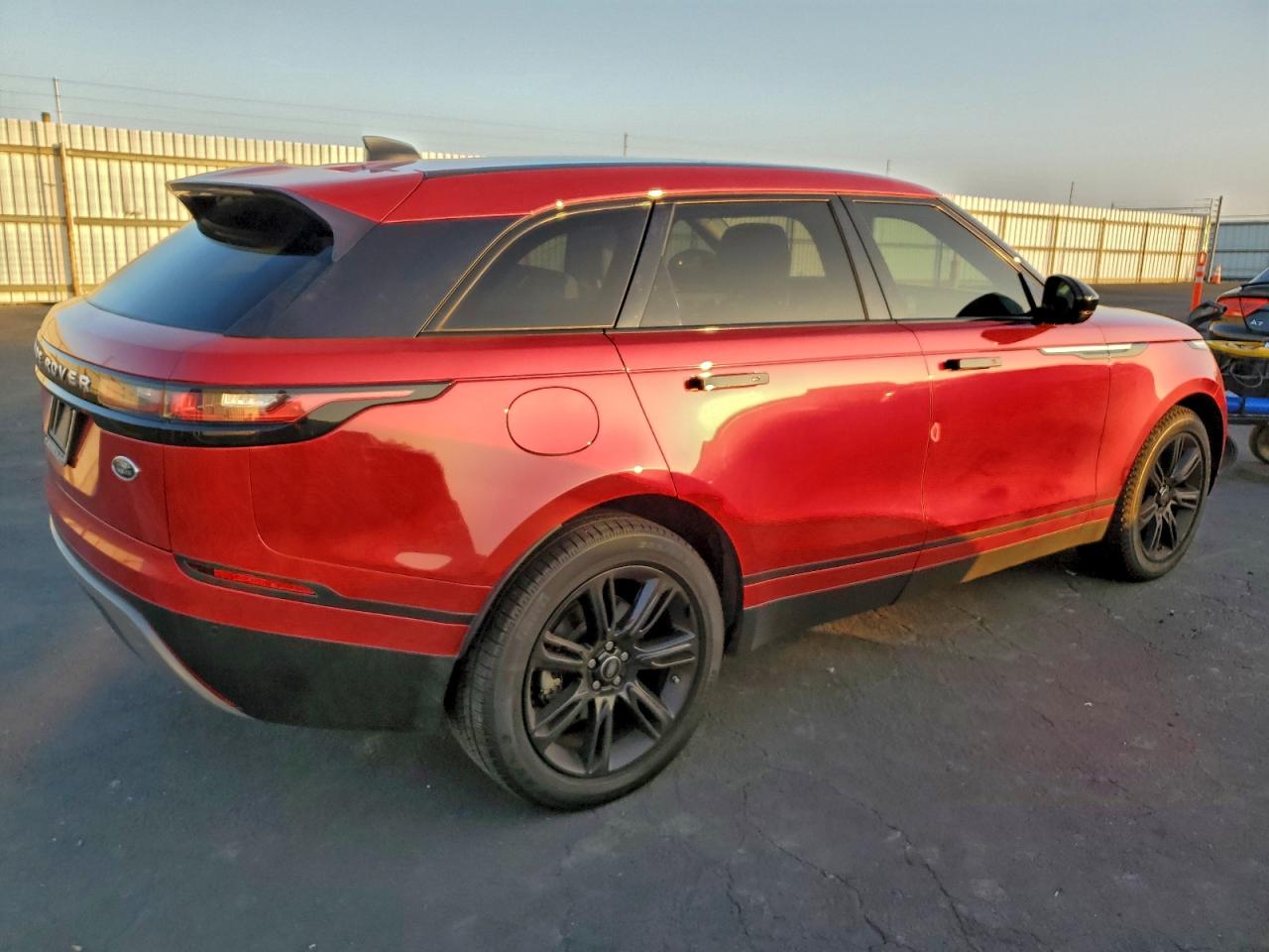 2020 LAND ROVER RANGE ROVER VELAR S photo 7