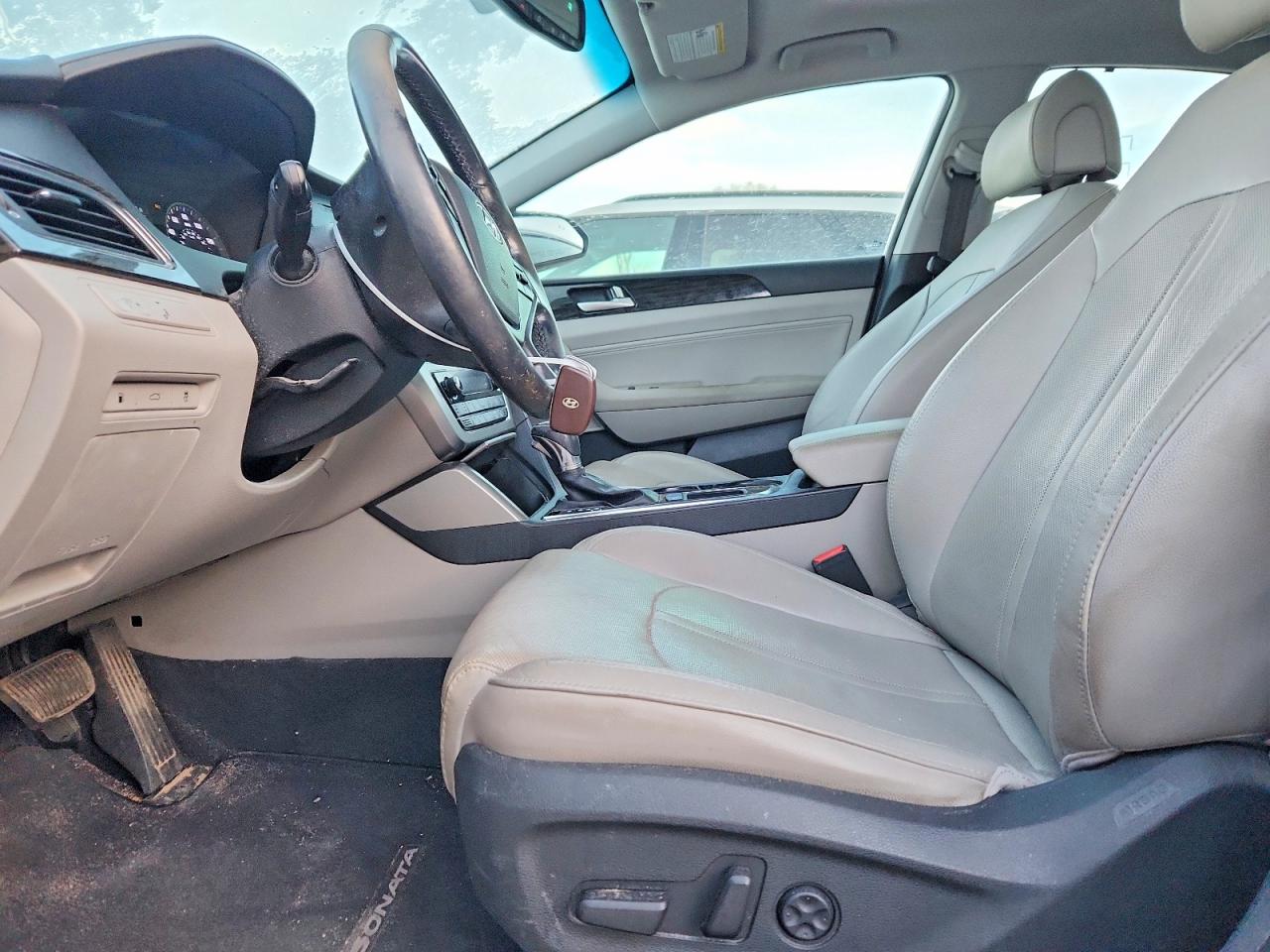 2017 HYUNDAI SONATA SPORT photo 13