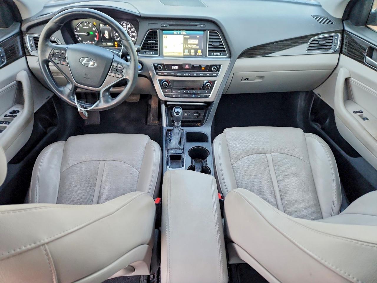 2017 HYUNDAI SONATA SPORT photo 15