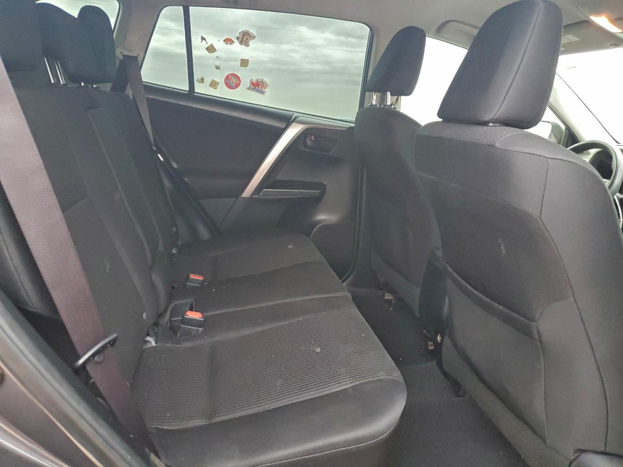 2016 TOYOTA RAV4 LE photo 28