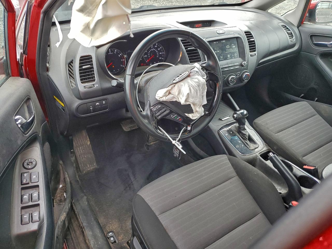 2018 KIA FORTE LX photo 8