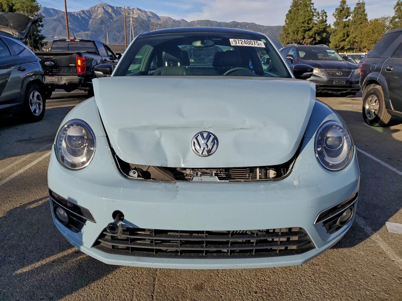2015 VOLKSWAGEN BEETLE R-LINE photo 9