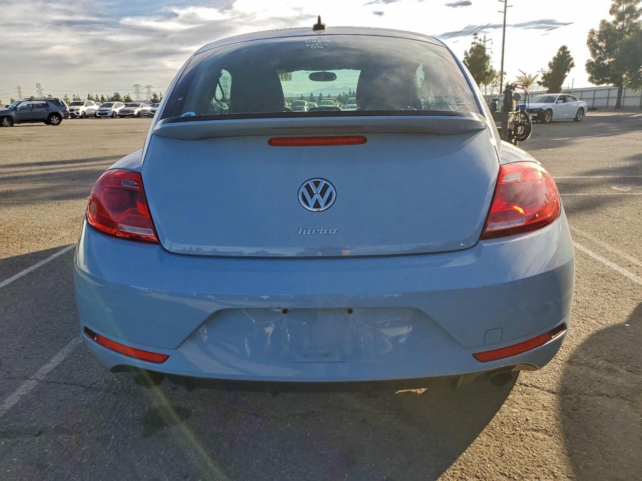 2015 VOLKSWAGEN BEETLE R-LINE photo 11