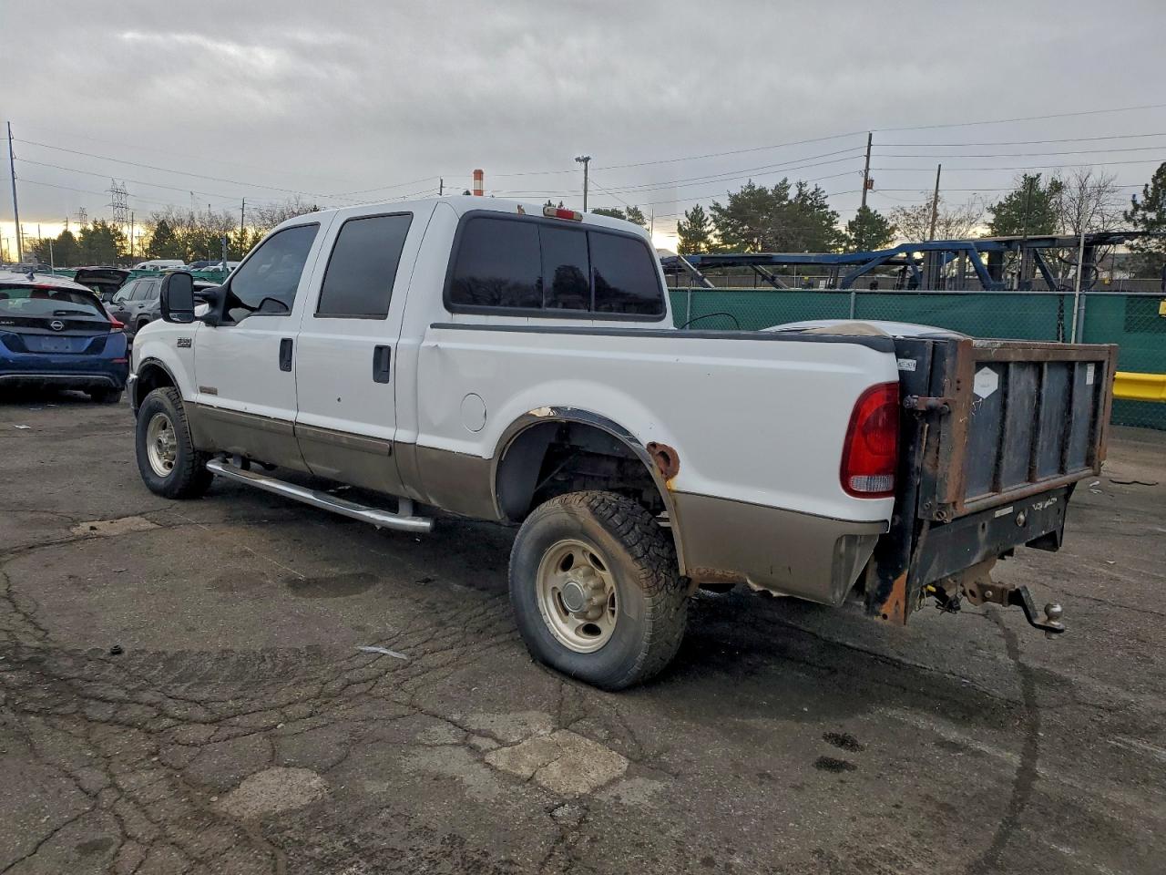 2003 FORD F350 SRW SUPER DUTY photo 3