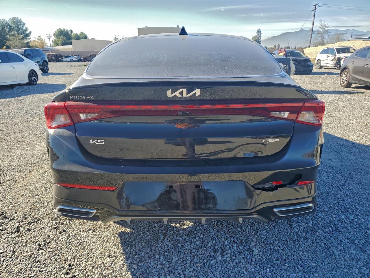 2023 KIA K5 GT LINE photo 11