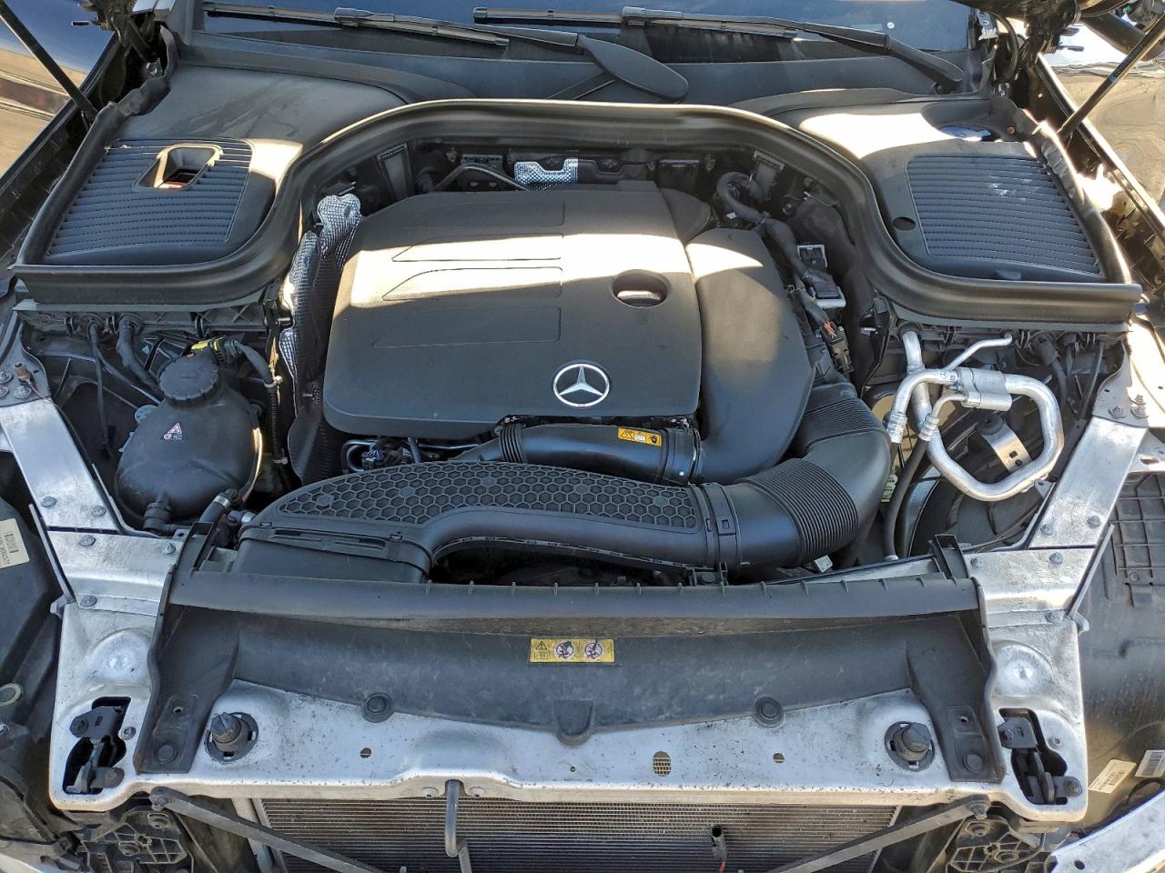 2020 MERCEDES-BENZ GLC 300 photo 23