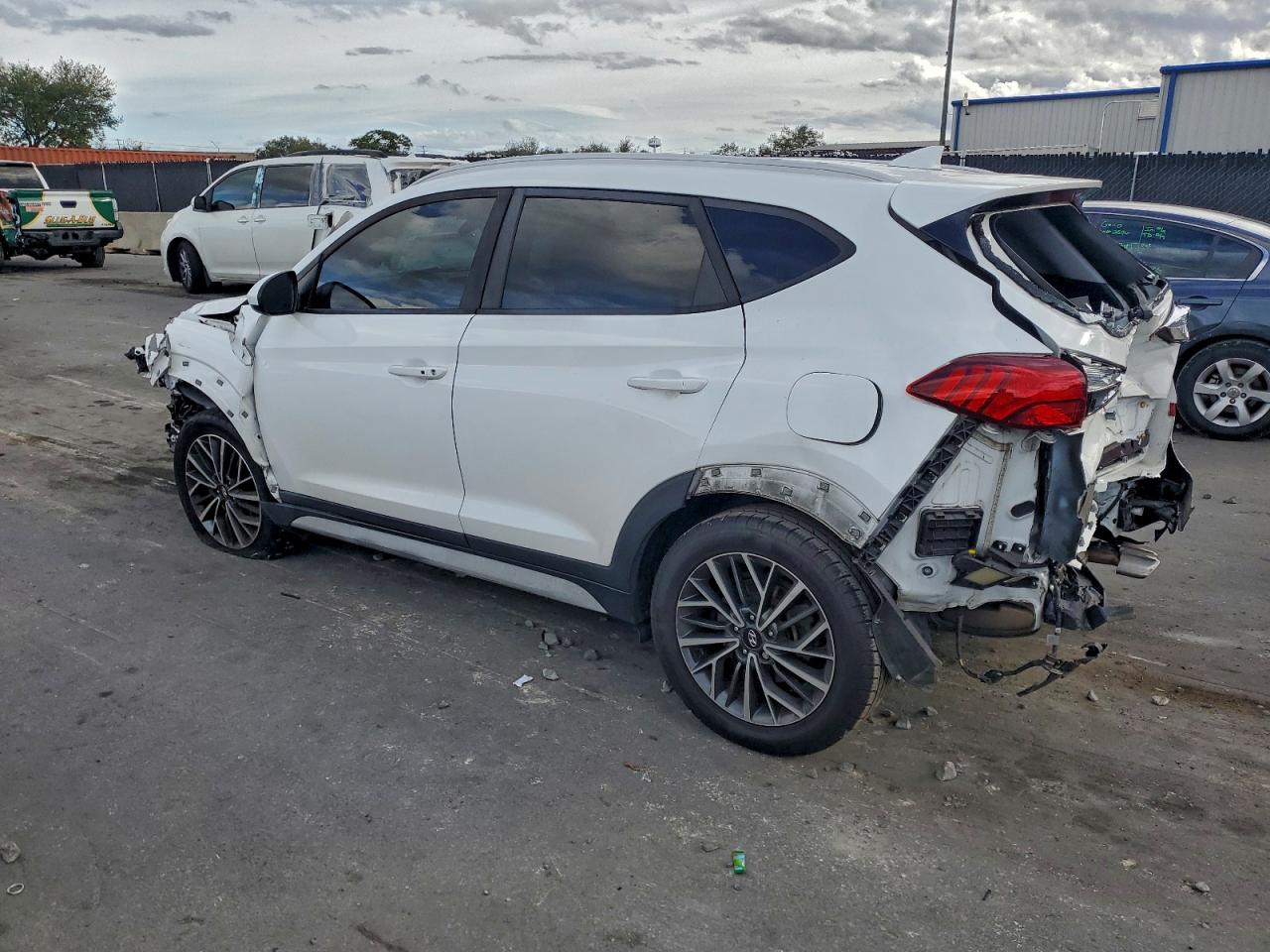 2019 HYUNDAI TUCSON LIMITED photo 3