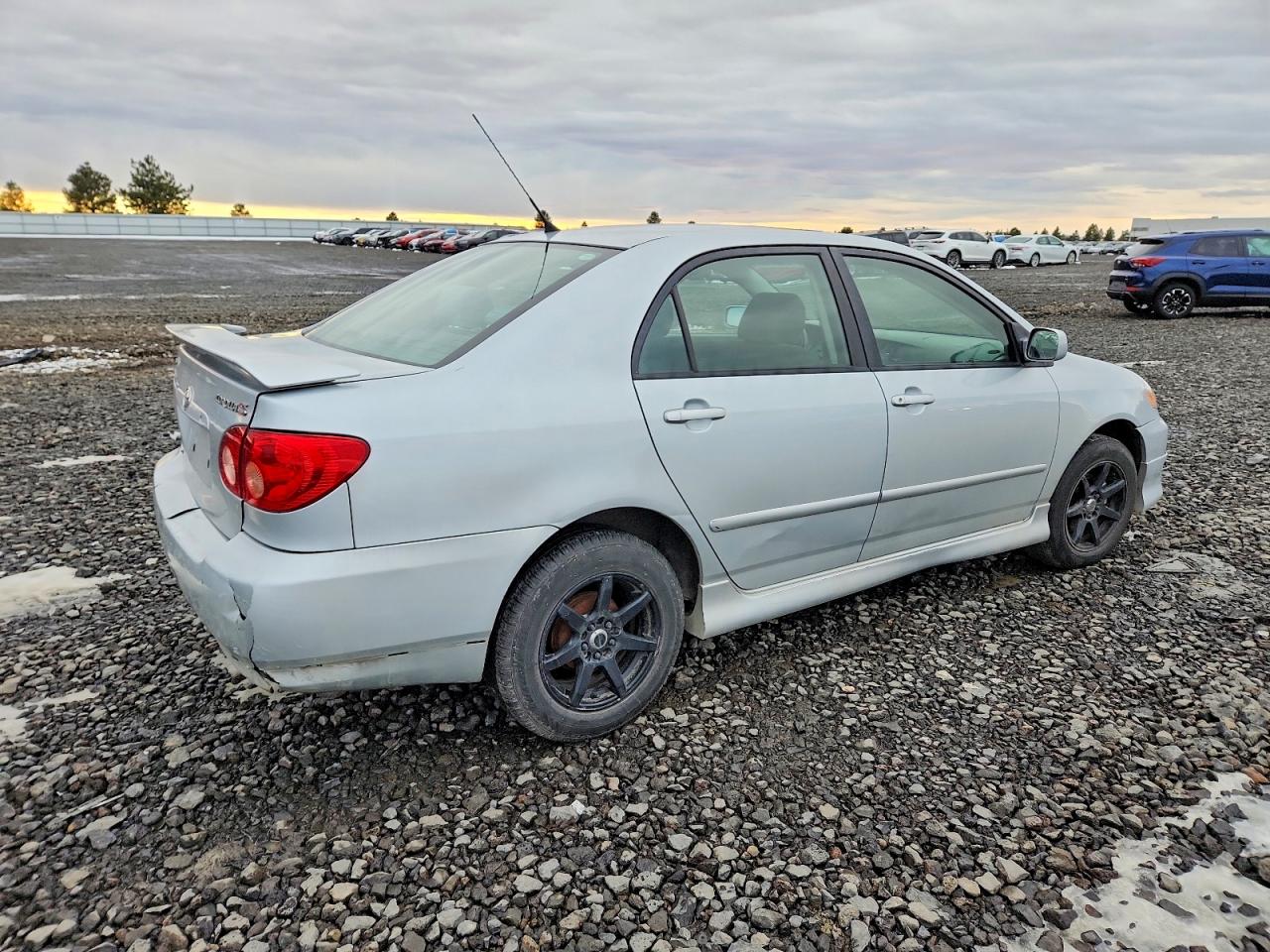 2007 TOYOTA COROLLA CE photo 3